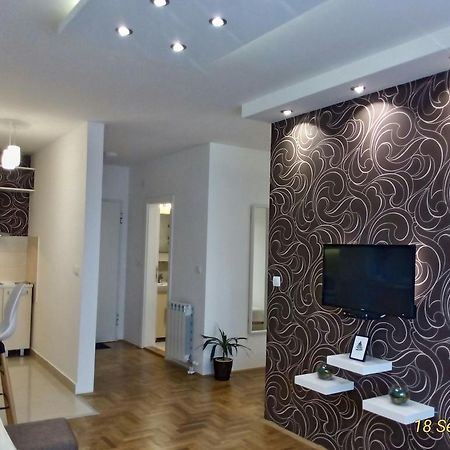 Apartment Frida Belgrado Exterior foto